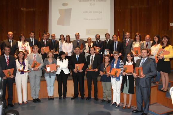 Entrega distintivos Igualdad en la empresa